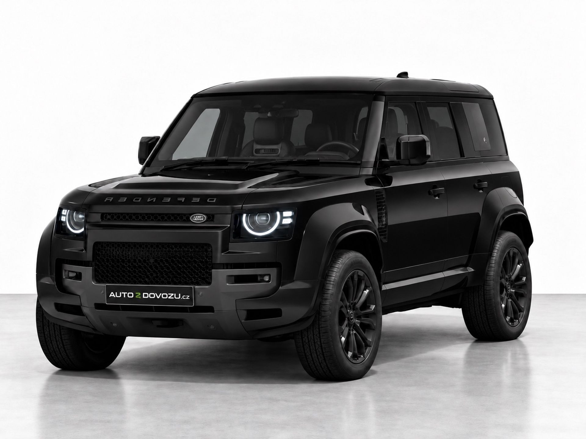 Land Rover Defender OCTA P635 V8 BLACK EDITION