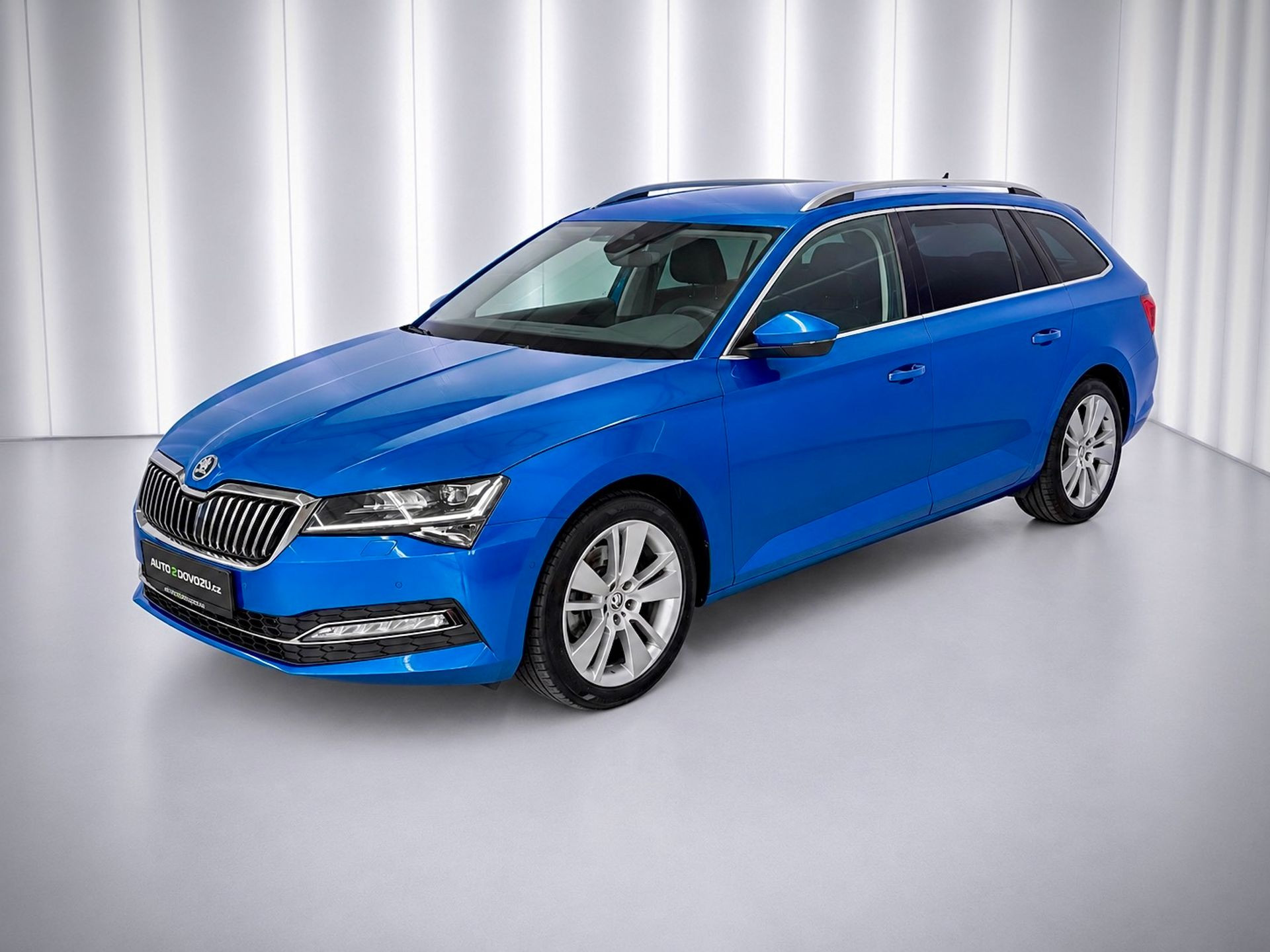 Škoda Superb 2.0 TDI DSG STYLE, ACC, DCC, MATRIX, CANTON, VIRTUAL, VYHŘÍVANÉ OKNO, TAŽNÉ