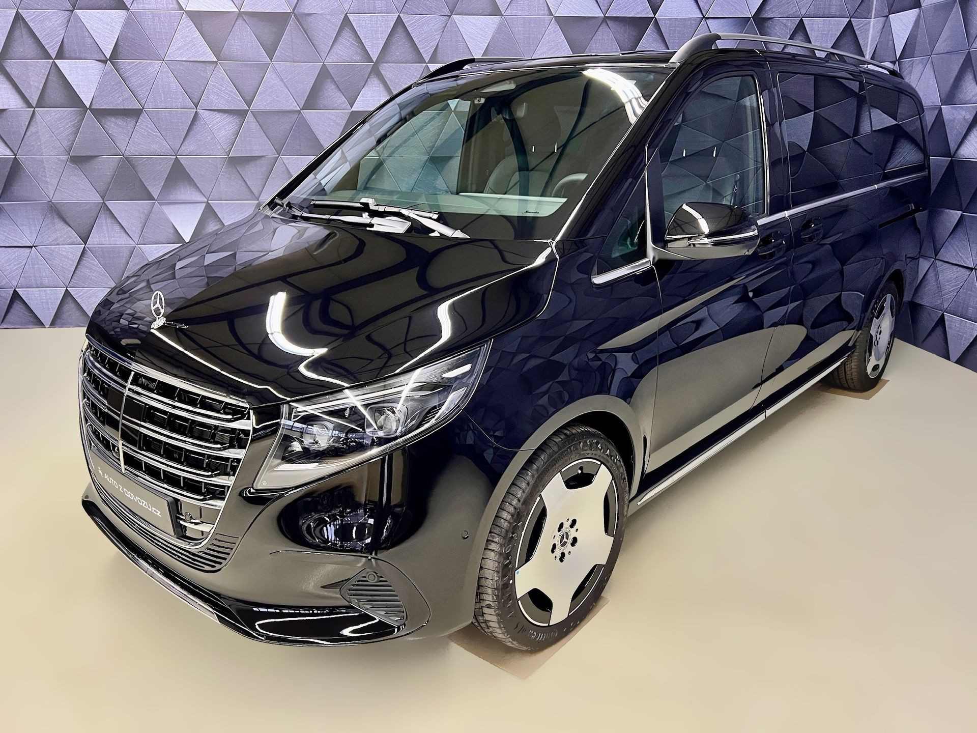 Mercedes-Benz V 300d 4M AMG, LONG, EXCLUSIVE, WEBASTO, TAŽNÉ