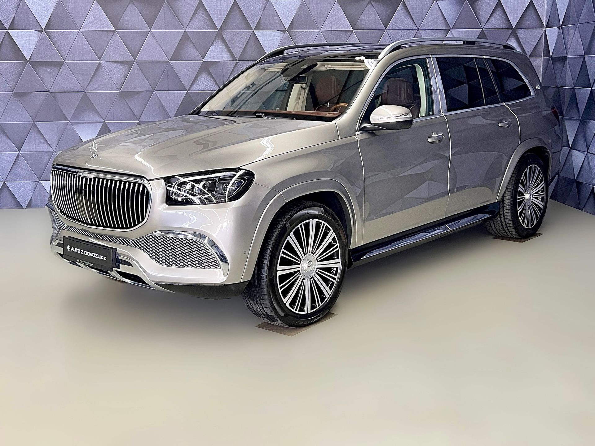 Mercedes-Benz GLS Maybach 600 4MATIC MANUFACTUR, AIRMATIC, WEBASTO, MASÁŽE, EL. TAŽNÉ