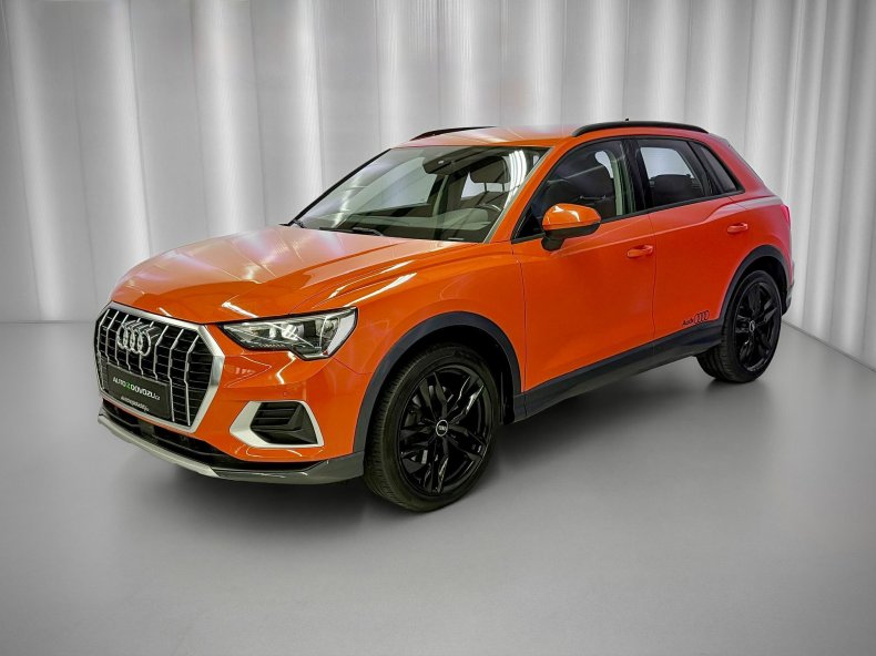 Audi Q3 2.0TDI 140KW QUATTRO, LED, ACC, KEYLESS, VIRTUAL