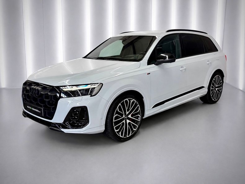 Audi Q7 60 TFSI e QUATTRO HYBRID  S-LINE, VZDUCH, B&O, VIRTUAL, MATRIX, BLACK
