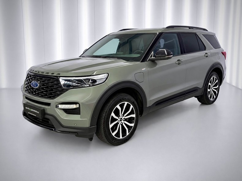 Ford Explorer 3.0L PHEV AWD ST-LINE, PANORAMA, B&O, MASÁŽE, ASSIST, TAŽNÉ, 360°KAMERA