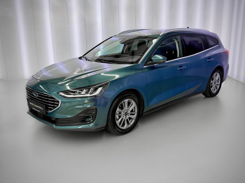 Ford Focus 1.0 ECOBOOST  A/T TITANIUM, LED, NAVIGACE, PDC