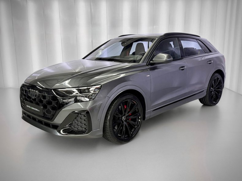 Audi Q8 50TDI QUATTRO S-LINE, WEBASTO, MASÁŽE, BANG&OLUFSEN, PANORAMA, EL. TAŽNÉ
