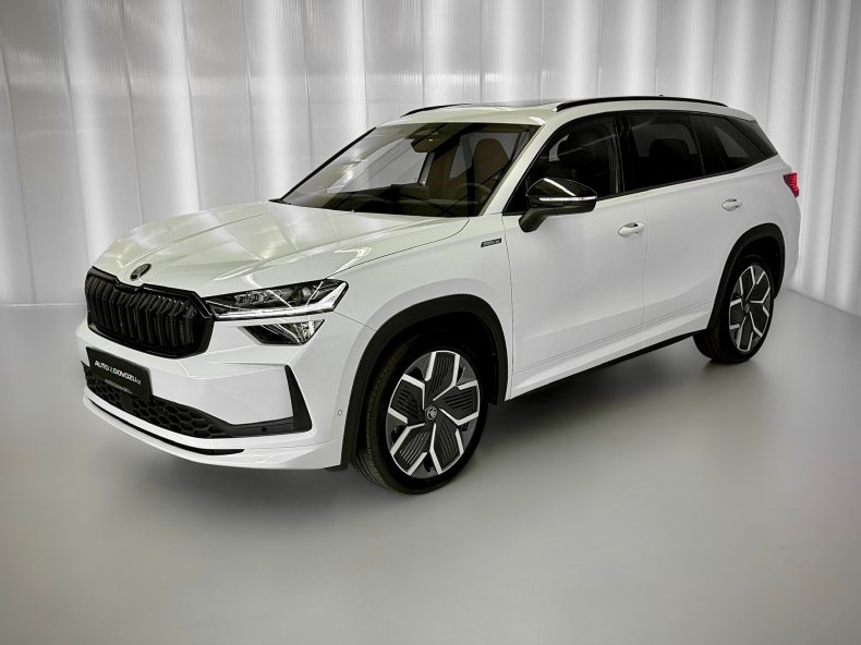 Škoda Kodiaq  2.0 TDI 142KW DSG 4X4 SPORTLINE, PANORAMA, WEBASTO, ACC