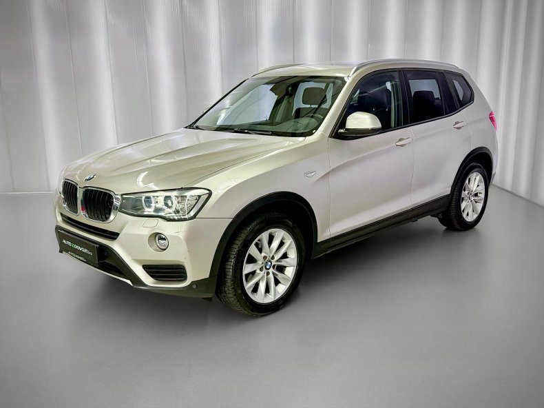 BMW X3 2.0d xDrive, PANORAMA, TAŽNÉ