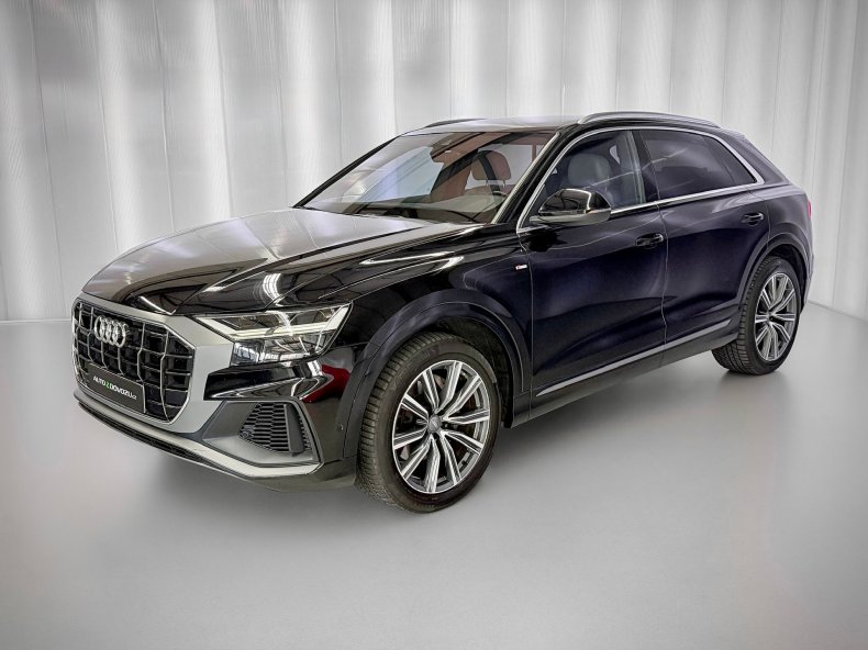 Audi Q8 50TDI QUATTRO S-LINE, VZDUCH, MATRIX, KEYLESS, NATÁČECÍ NÁPRAVA