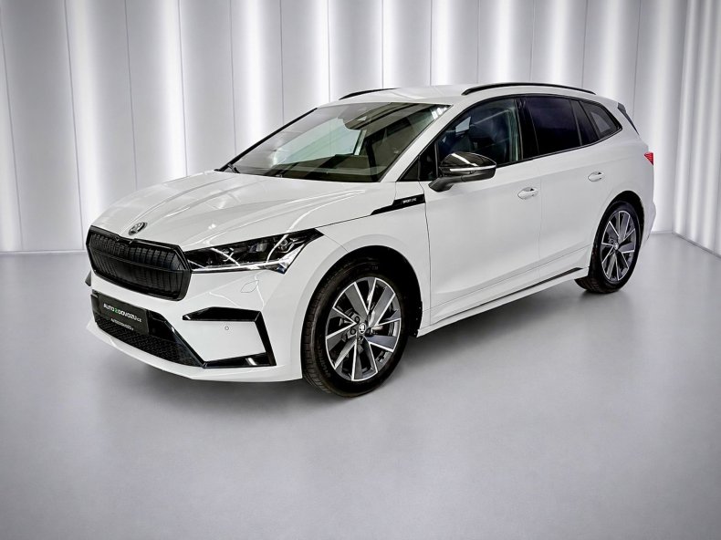 Škoda Enyaq  60 SPORTLINE 132 kW, TEPELNÉ ČERPADLO, ACC, MATRIX