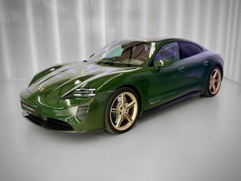 Porsche Taycan 4S PERFORMANCE PLUS, NIGHT VISION, SPORT CHRONO, PANORAMA, BOSE, VZDUCH