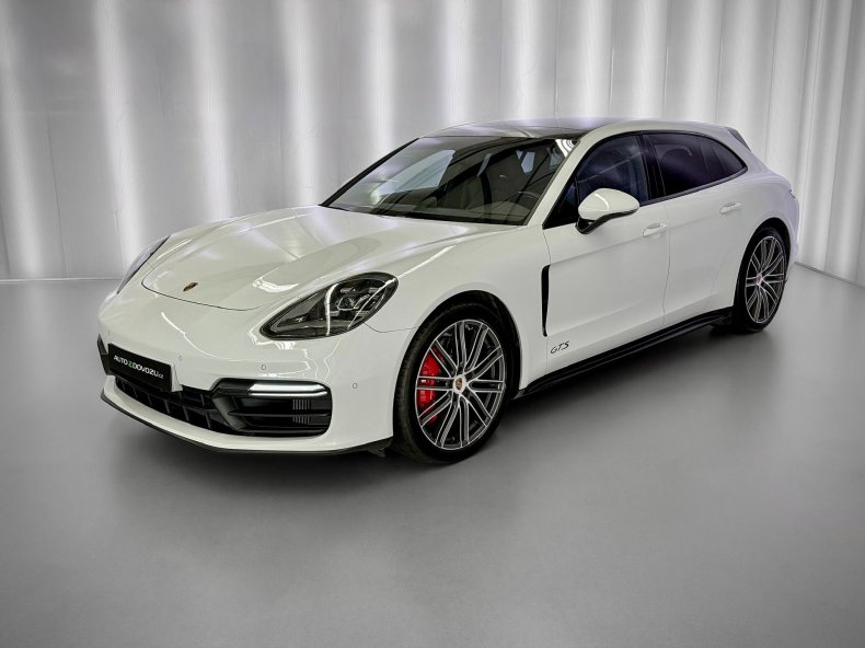 Porsche Panamera GTS 338KW SPORT TURISMO, PDLS, VZDUCH, PANORAMA, TAŽNÉ