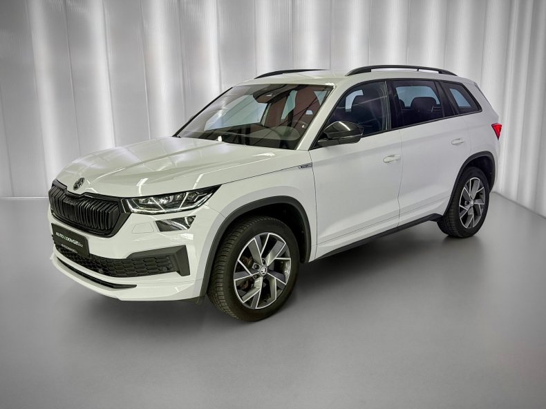 Škoda Kodiaq 2.0 TDI DSG 4X4 SPORTLINE PLUS, ACC, EL. TAŽNÉ