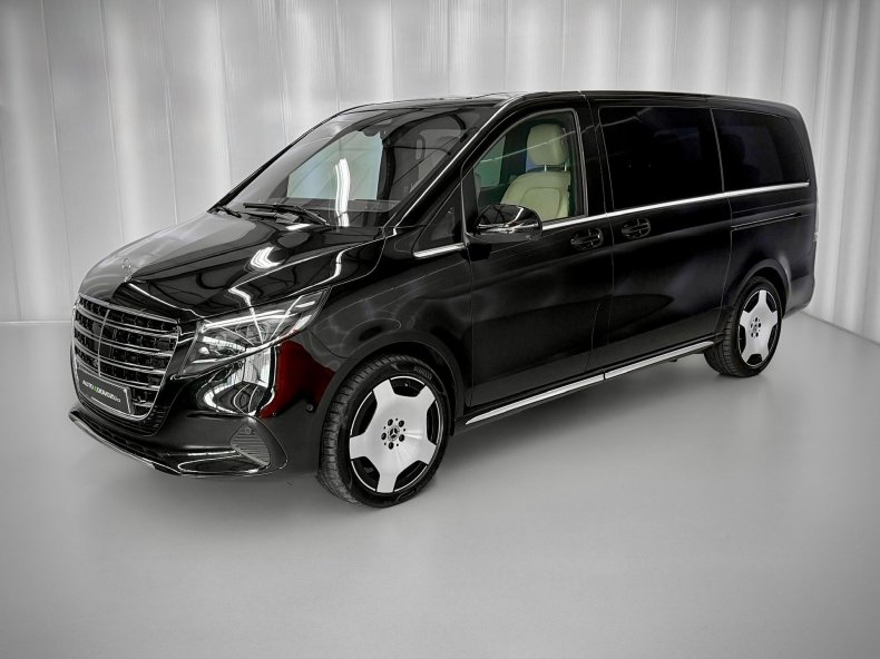 Mercedes-Benz V 300 d 4MATIC EXCLUSIVE, WEBASTO, 2X EL. BOČNÍ DVEŘE, BURMESTER, TAŽNÉ
