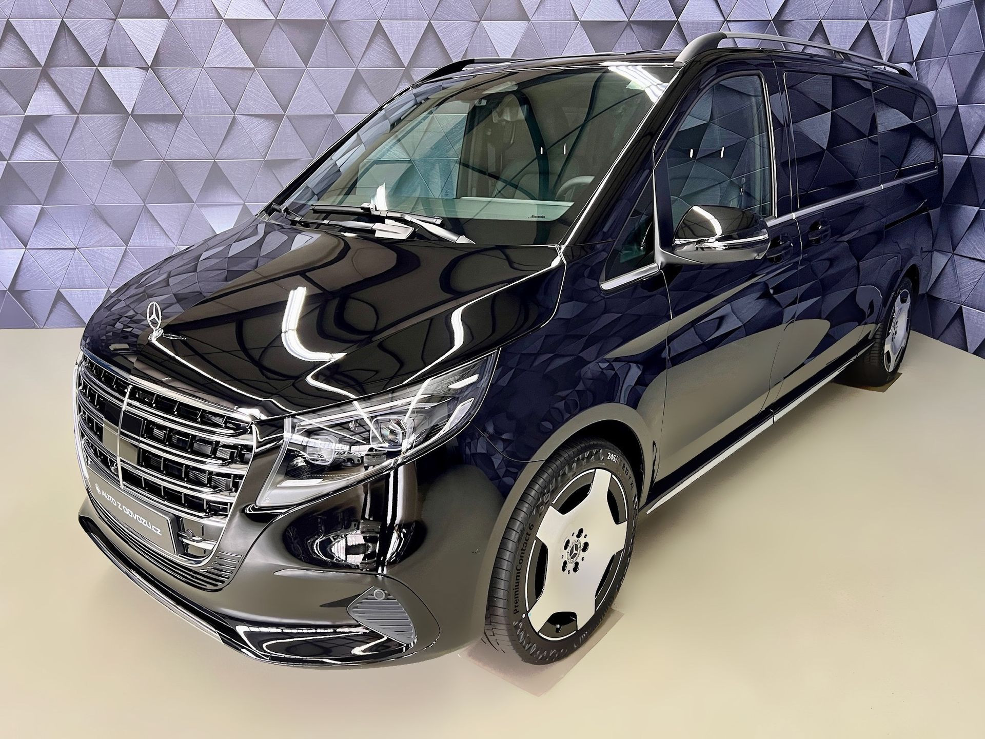 Mercedes-Benz V 300 d 4MATIC EXCLUSIVE XL, AIRMATIC, WEBASTO, TAŽNÉ