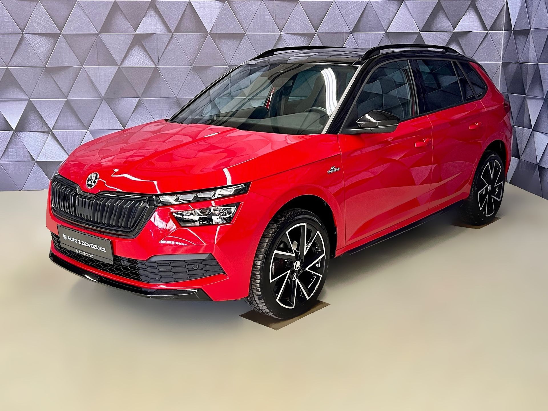Škoda Kamiq 1.5TSI 110KW DSG MONTE CARLO, PANORAMA, KEYLESS, KAMERA, LED