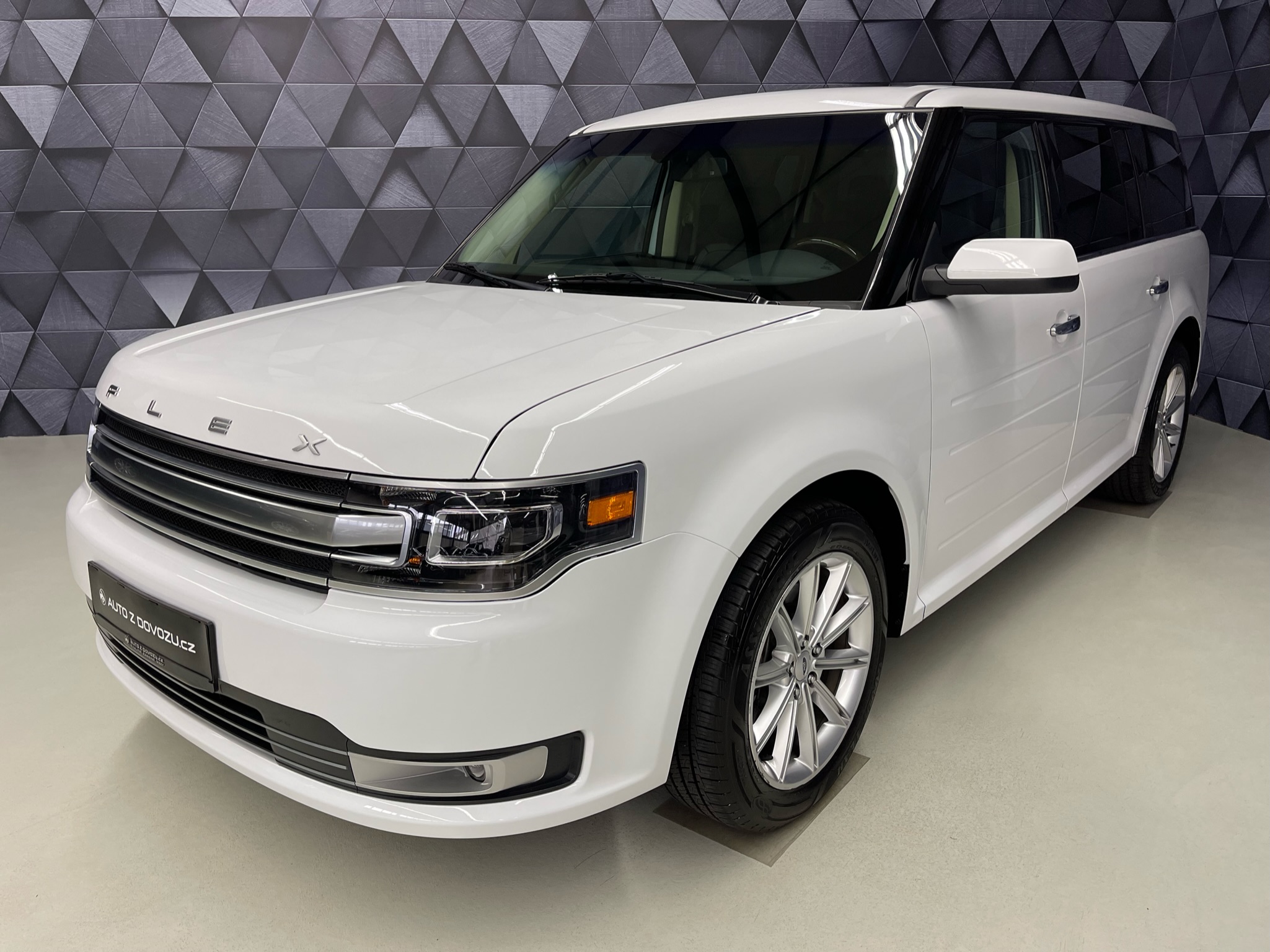 Prodej Ford Flex 3,5 V6 AWD POWERSHIFT LIMITED, KEYLESS, 7 MÍST